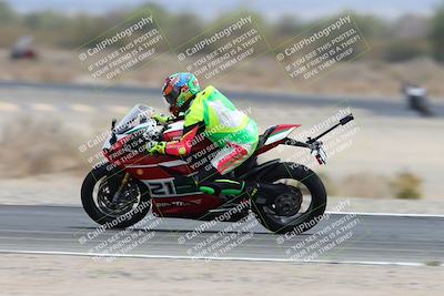 media/May-05-2025-Moto Forza (Mon) [[3c1838c5e5]]/2-B Group/Session 3 (Panning Test Turn 14 Inside)/